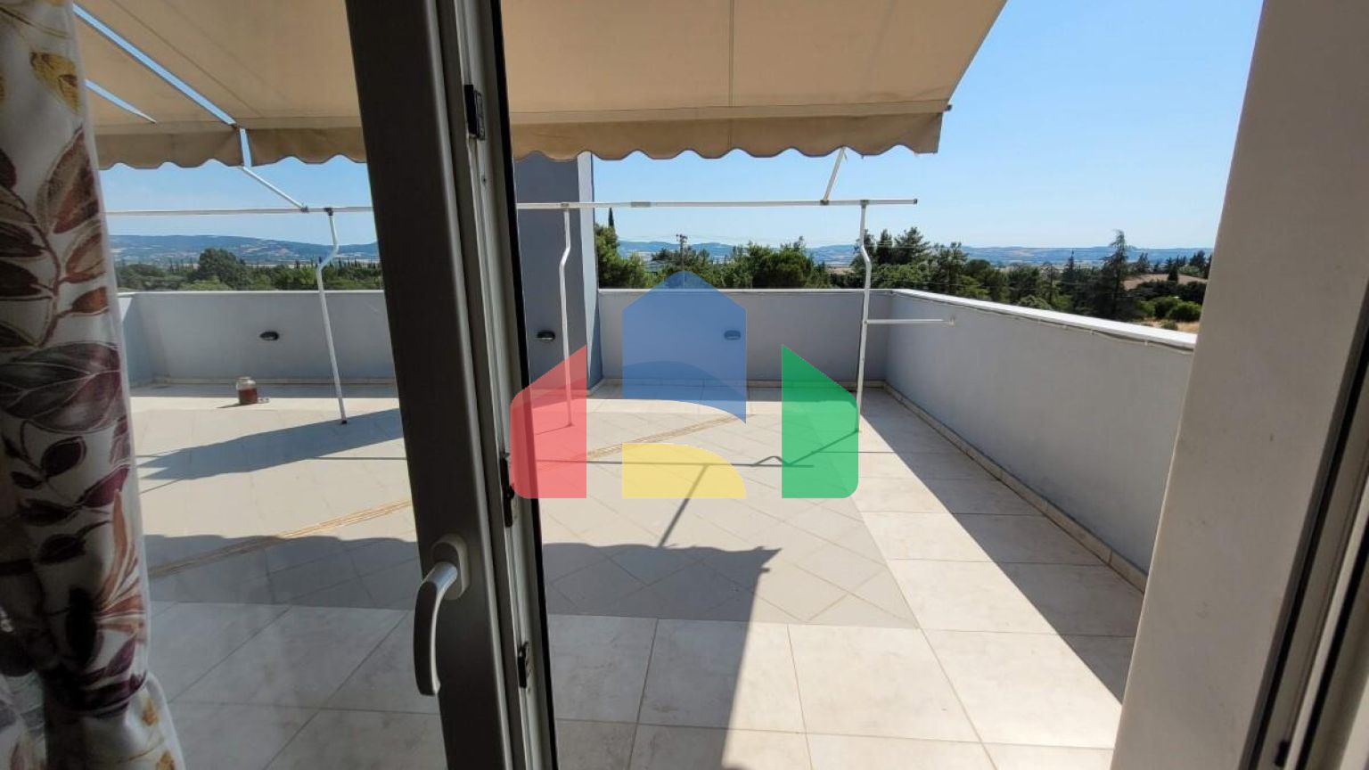 Продаж - Котедж 320 m² в передмісті Салонік