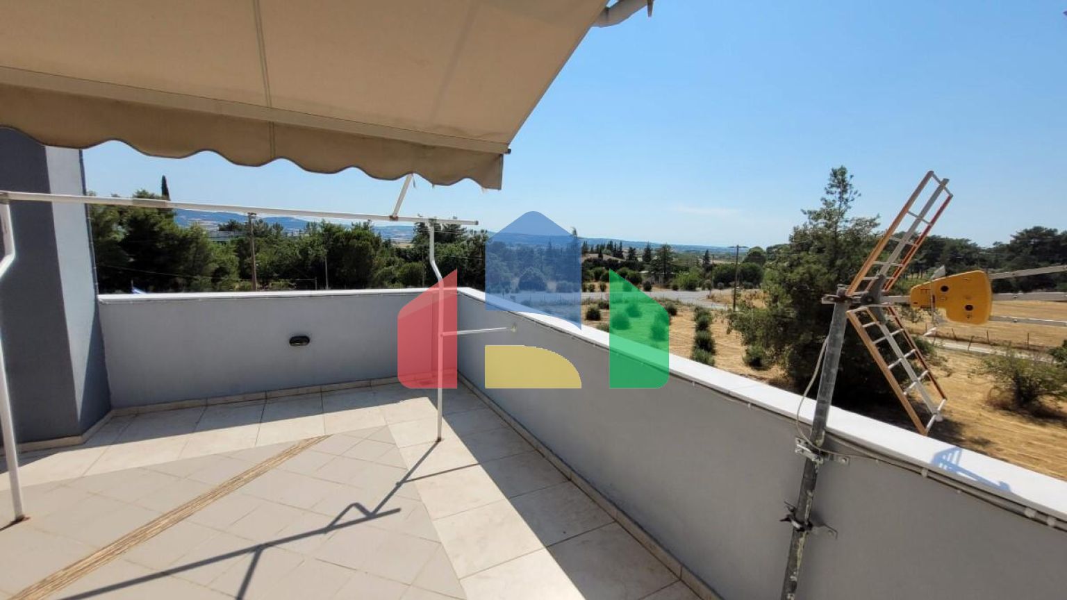 Продаж - Котедж 320 m² в передмісті Салонік