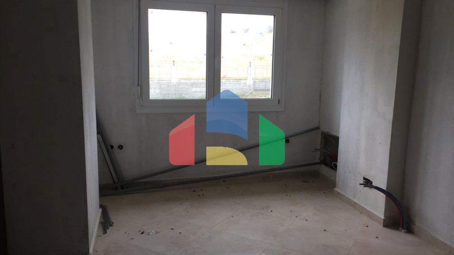 Продаж - Котедж 560 m² в передмісті Салонік