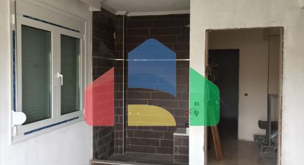 Продаж - Котедж 560 m² в передмісті Салонік