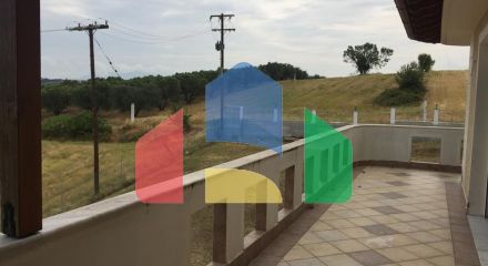 Продаж - Котедж 560 m² в передмісті Салонік