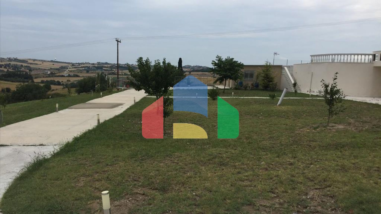 Продаж - Котедж 560 m² в передмісті Салонік