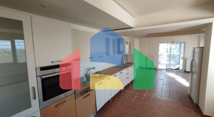For Sale - Villa 610 m² in the suburbs of Thessaloniki