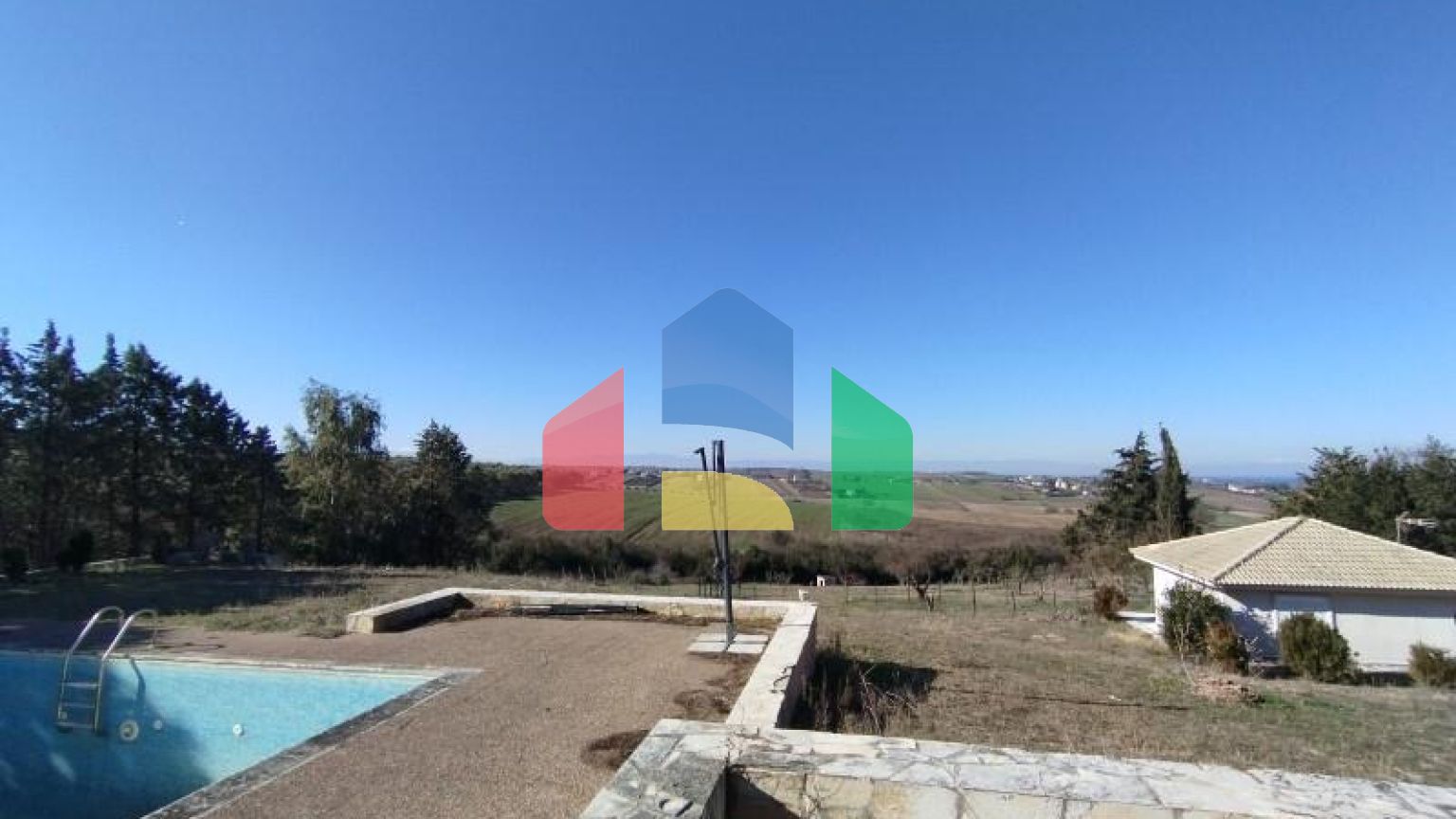 Продажа - Вилла 610 m² в пригороде Салоник