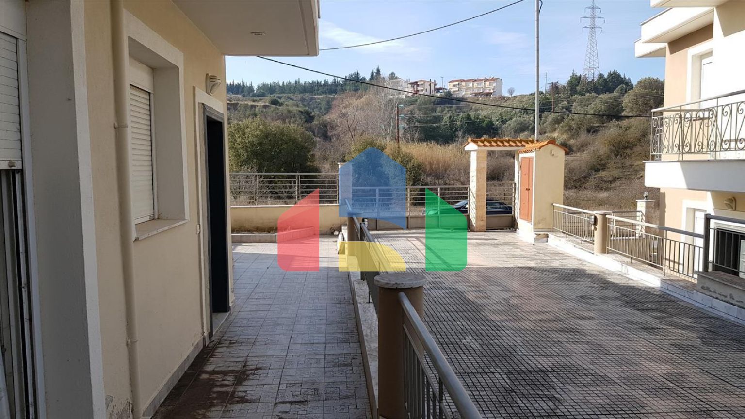 Продаж - Котедж 118 m² в передмісті Салонік