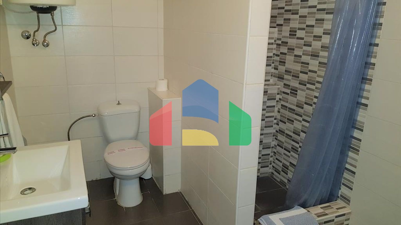 Продажа - Бизнес 1300 m² в пригороде Салоник