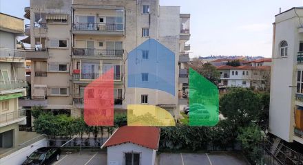 Продажа - Бизнес 1300 m² в пригороде Салоник Продажа - Бизнес 1300 m² в пригороде Салоник