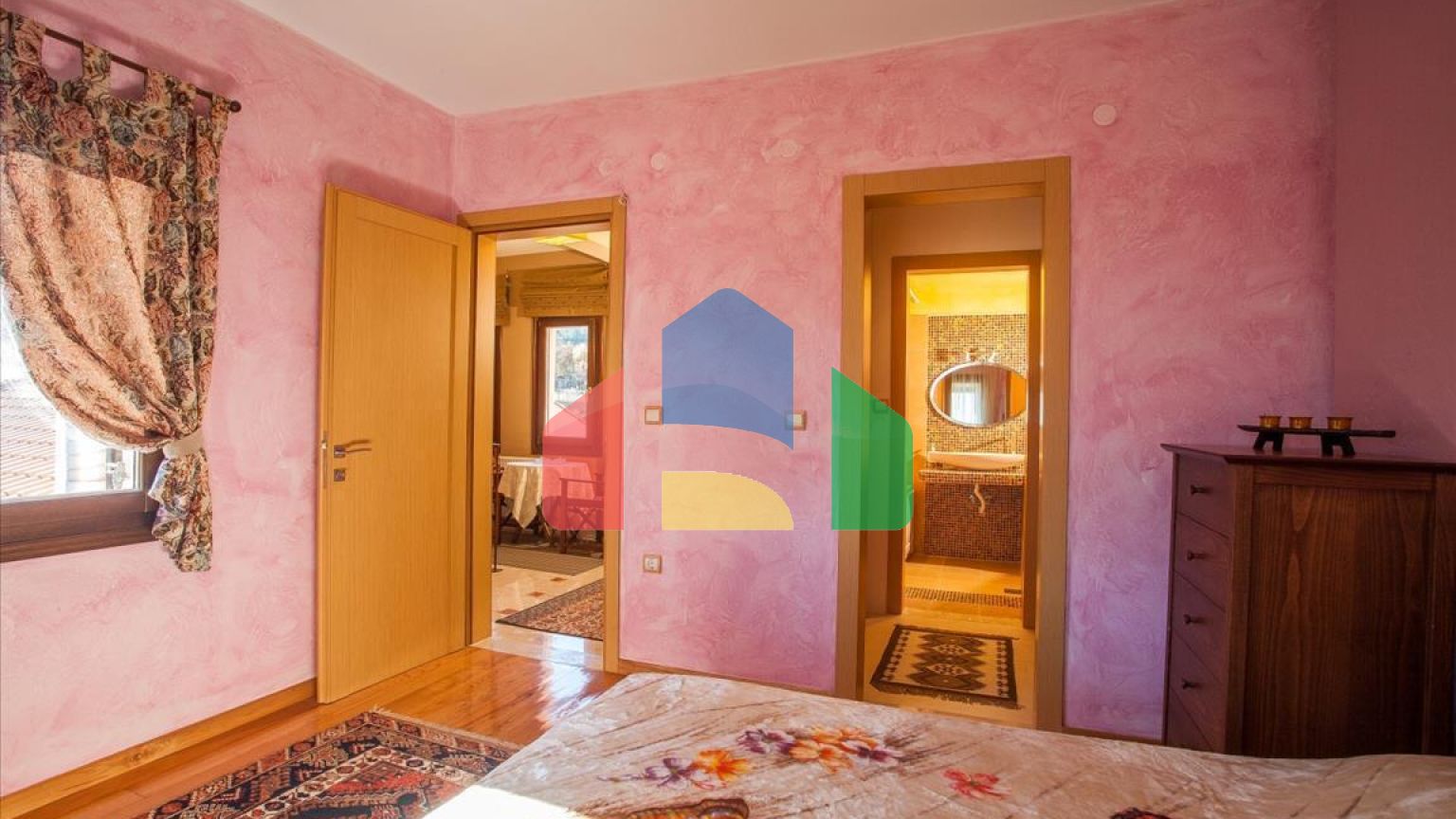 Продаж - Вілла 320 m² в передмісті Салонік