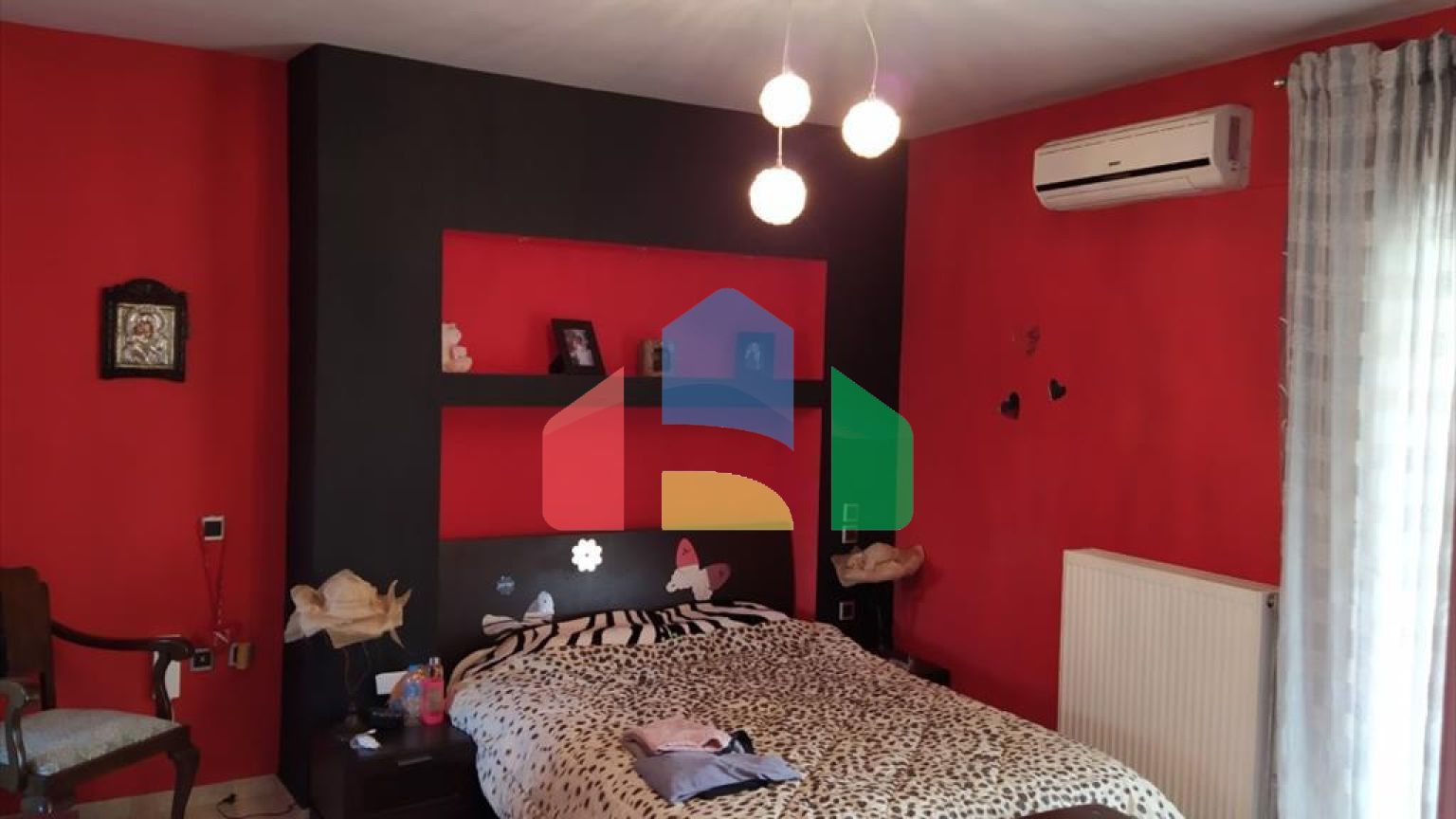 Продаж - Котедж 650 m² в передмісті Салонік