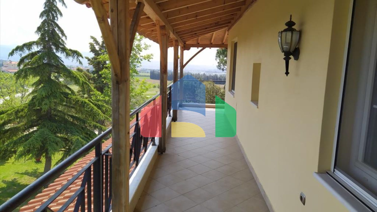 Продаж - Котедж 650 m² в передмісті Салонік