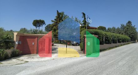 Продаж - Котедж 650 m² в передмісті Салонік