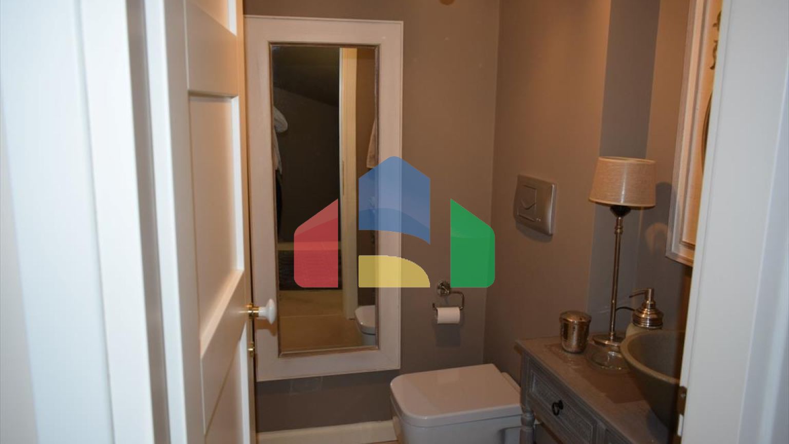 Продажа - Вилла 450 m² в пригороде Салоник