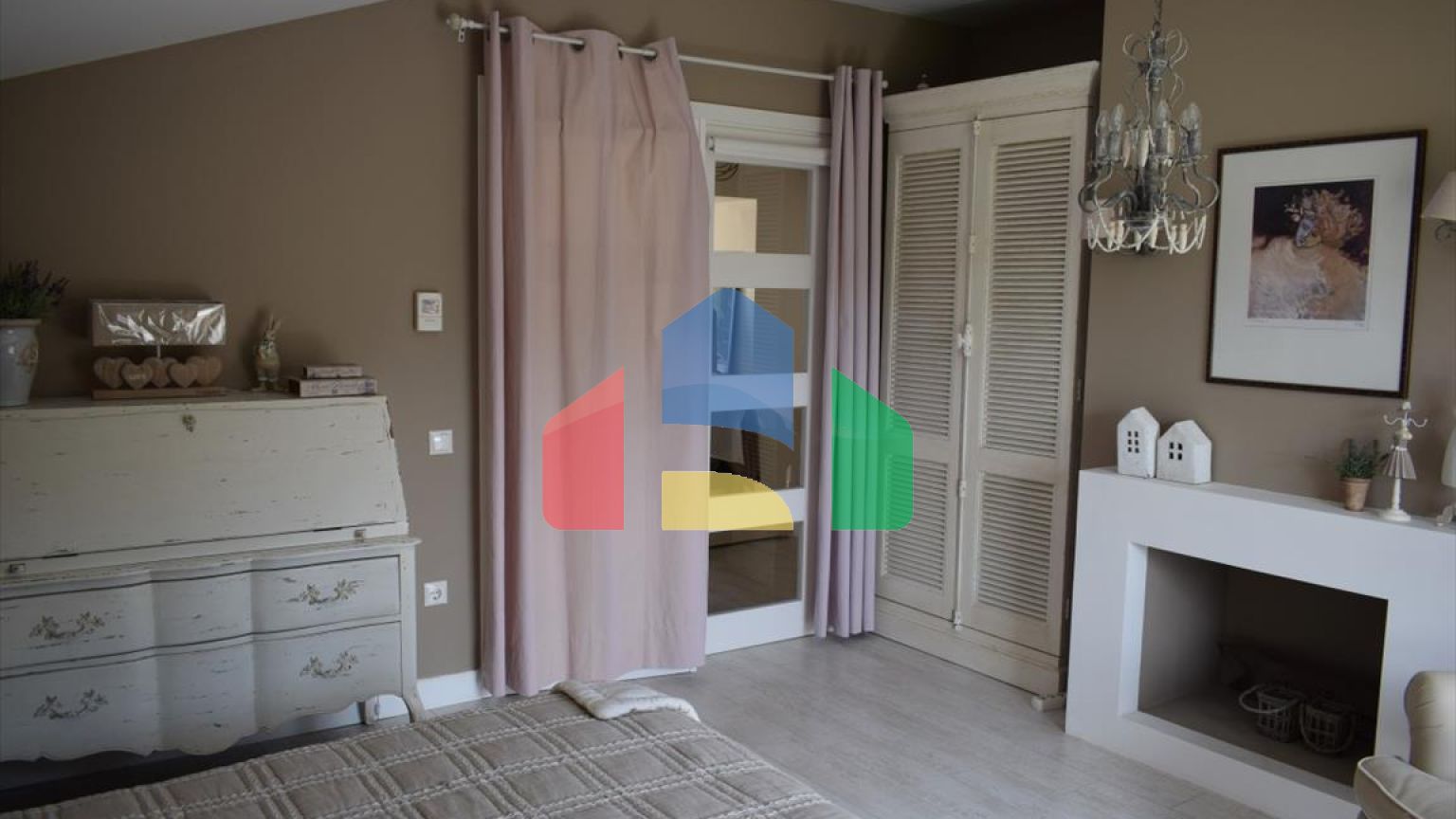 Продажа - Вилла 450 m² в пригороде Салоник