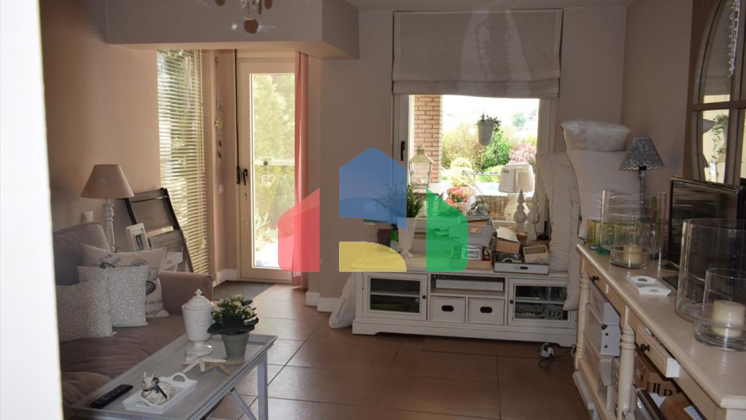 Продажа - Вилла 450 m² в пригороде Салоник