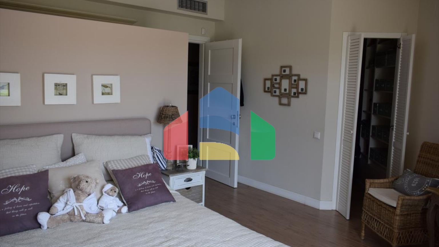 Продажа - Вилла 450 m² в пригороде Салоник