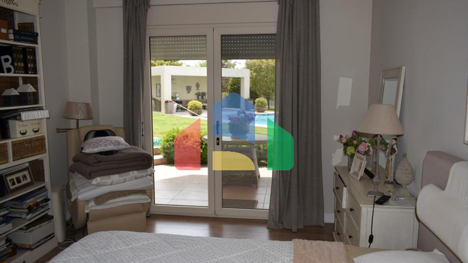 Продажа - Вилла 450 m² в пригороде Салоник