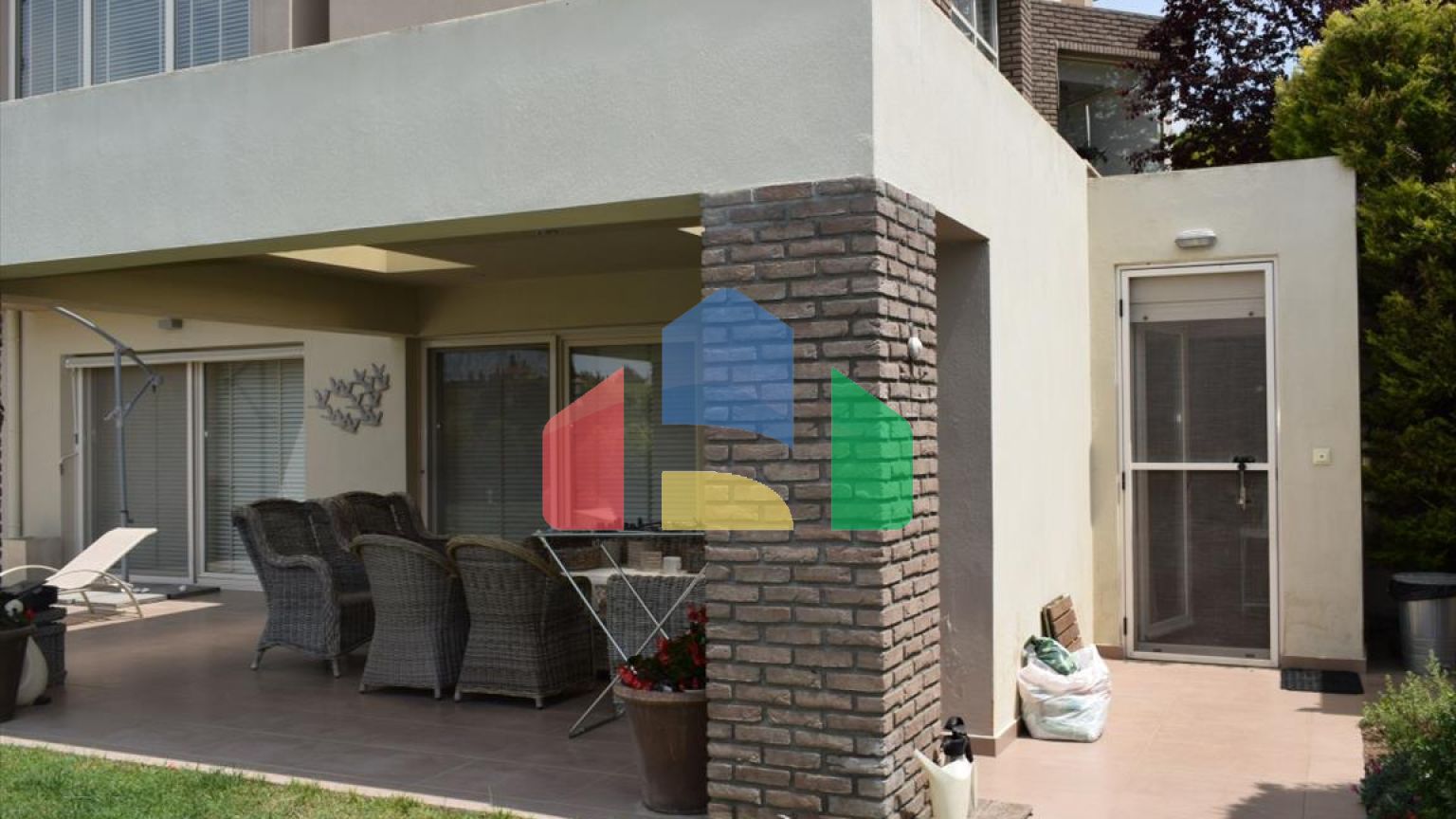 Продажа - Вилла 450 m² в пригороде Салоник