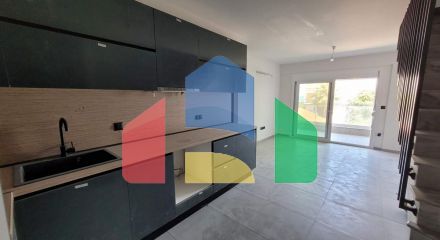 Продажа - Двухуровневая квартира 87 m² в пригороде Салоник