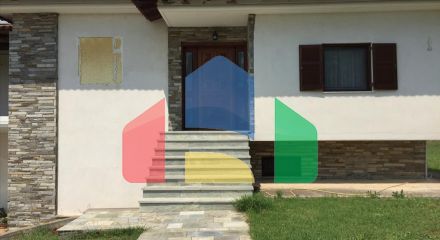 For Sale - Detached house 369 m² in the suburbs of Thessaloniki