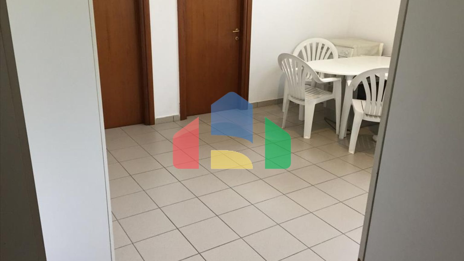 Продаж - Котедж 369 m² в передмісті Салонік