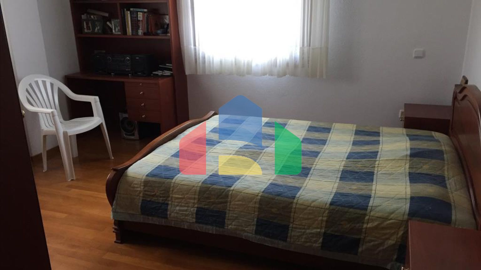 Продаж - Котедж 369 m² в передмісті Салонік