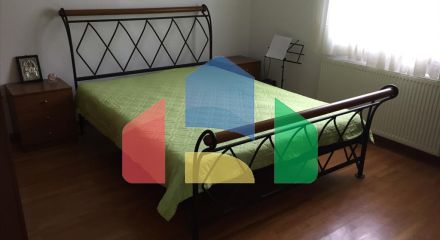 Продаж - Котедж 369 m² в передмісті Салонік