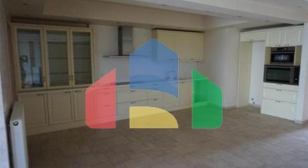 For Sale - Villa 900 m² in the suburbs of Thessaloniki