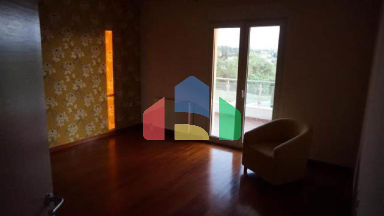 Продаж - Вілла 900 m² в передмісті Салонік