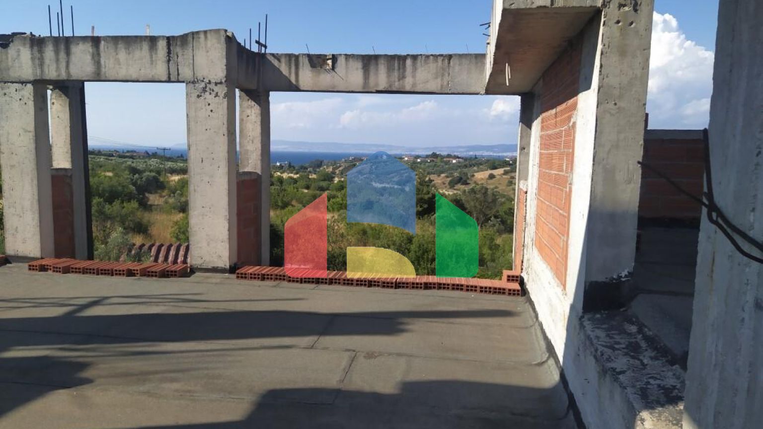 Продажа - Здание 850 m² в пригороде Салоник