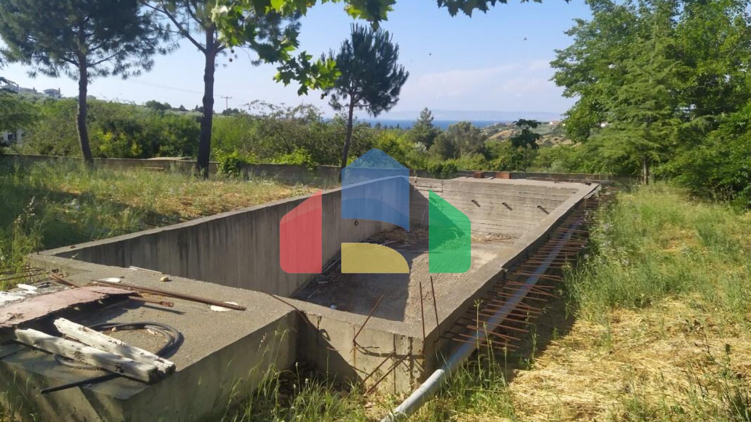 Продажа - Здание 850 m² в пригороде Салоник