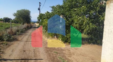 Продажа - Здание 850 m² в пригороде Салоник