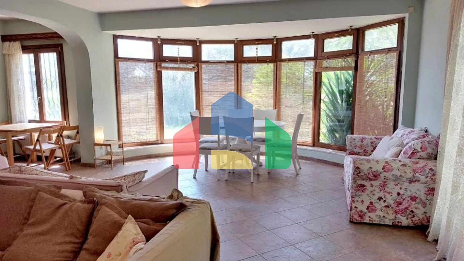 Продаж - Котедж 280 m² в передмісті Салонік