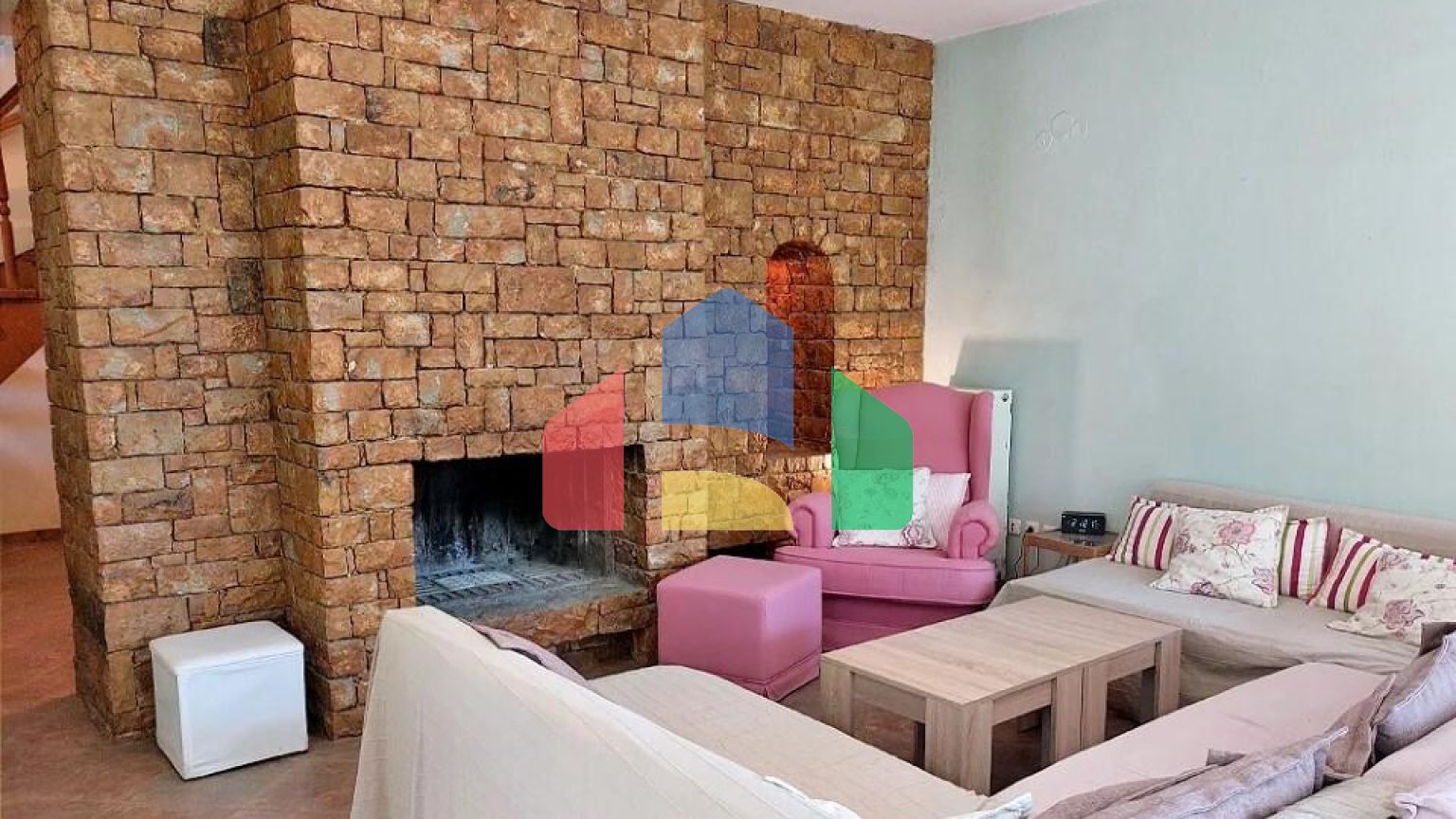 Продаж - Котедж 280 m² в передмісті Салонік