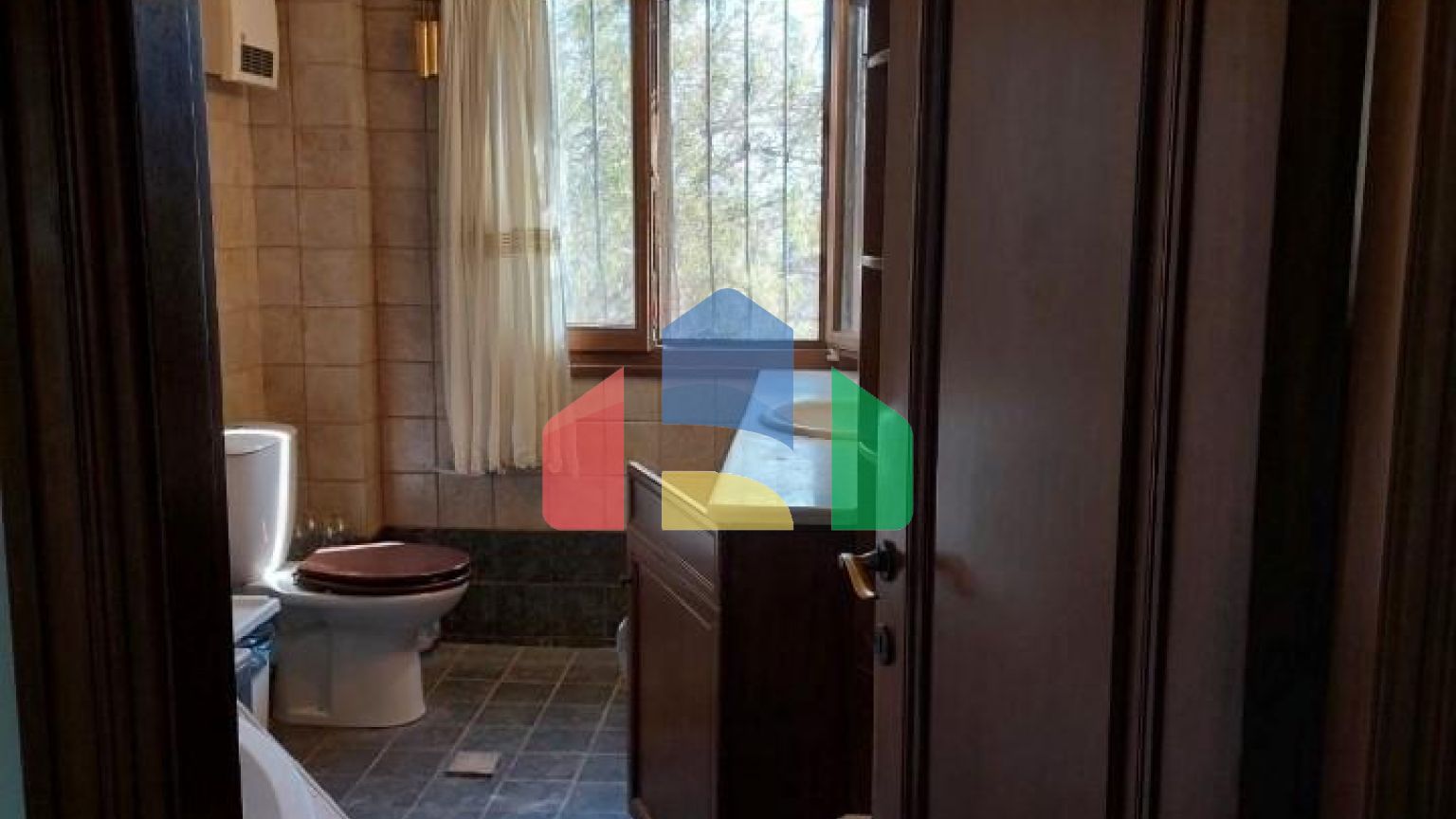 Продаж - Котедж 280 m² в передмісті Салонік