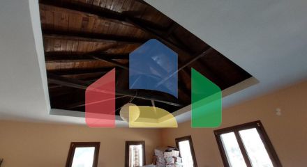 Продаж - Котедж 280 m² в передмісті Салонік Продаж - Котедж 280 m² в передмісті Салонік