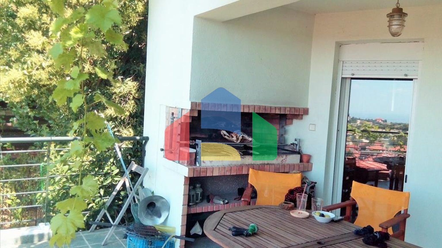 Продажа - Таунхаус 400 m² в пригороде Салоник