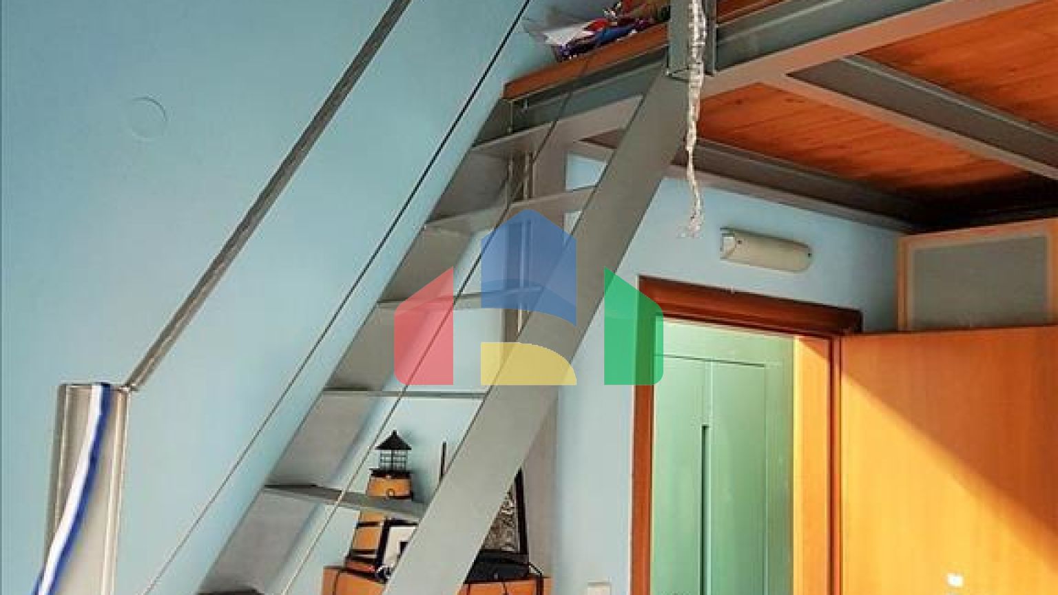 Продажа - Таунхаус 400 m² в пригороде Салоник