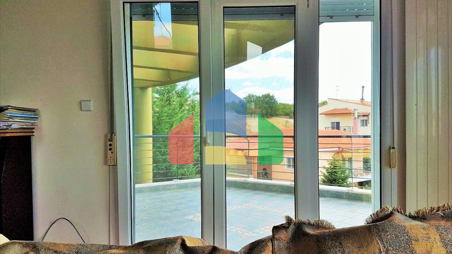 Продажа - Таунхаус 400 m² в пригороде Салоник