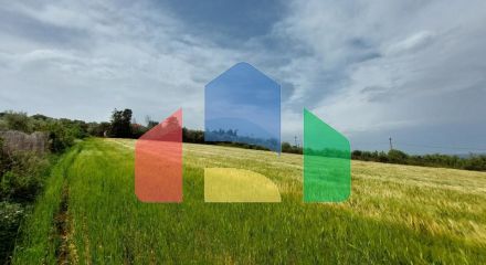 Продажа - Земельный участок 5000 m² в пригороде Салоник