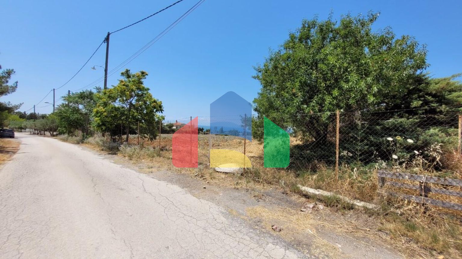 Продаж - Земельна ділянка 4748 m² в передмісті Салонік