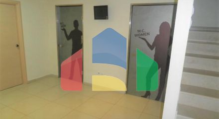 Продаж - Комерційна нерухомість 900 m² в передмісті Салонік Продаж - Комерційна нерухомість 900 m² в передмісті Салонік