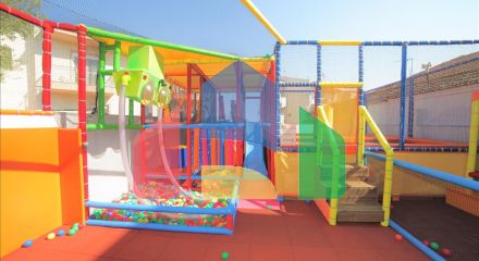 Продаж - Комерційна нерухомість 900 m² в передмісті Салонік Продаж - Комерційна нерухомість 900 m² в передмісті Салонік