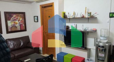 Продаж - Комерційна нерухомість 71 m² в передмісті Салонік
