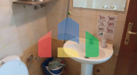 Продаж - Комерційна нерухомість 71 m² в передмісті Салонік