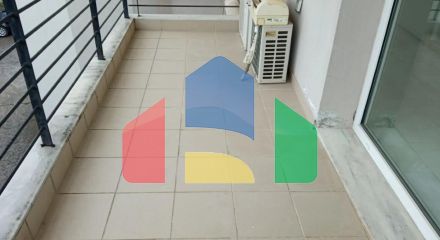 Продаж - Комерційна нерухомість 71 m² в передмісті Салонік