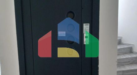 Продаж - Комерційна нерухомість 71 m² в передмісті Салонік