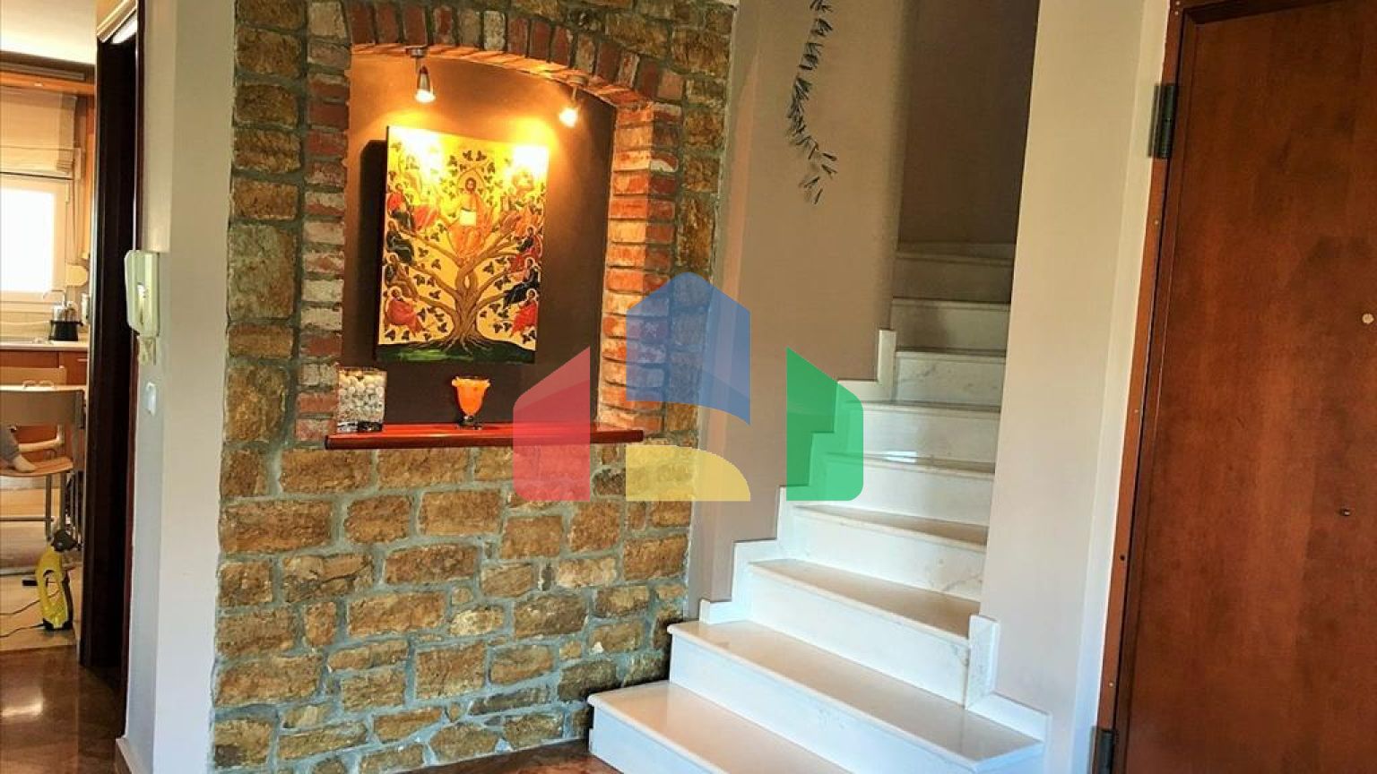 Продаж - Котедж 280 m² в передмісті Салонік