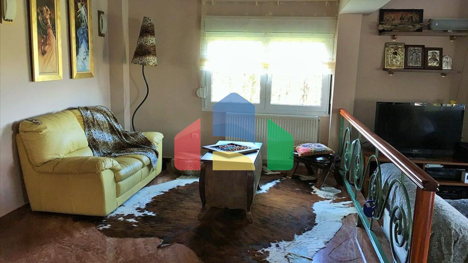 Продаж - Котедж 280 m² в передмісті Салонік