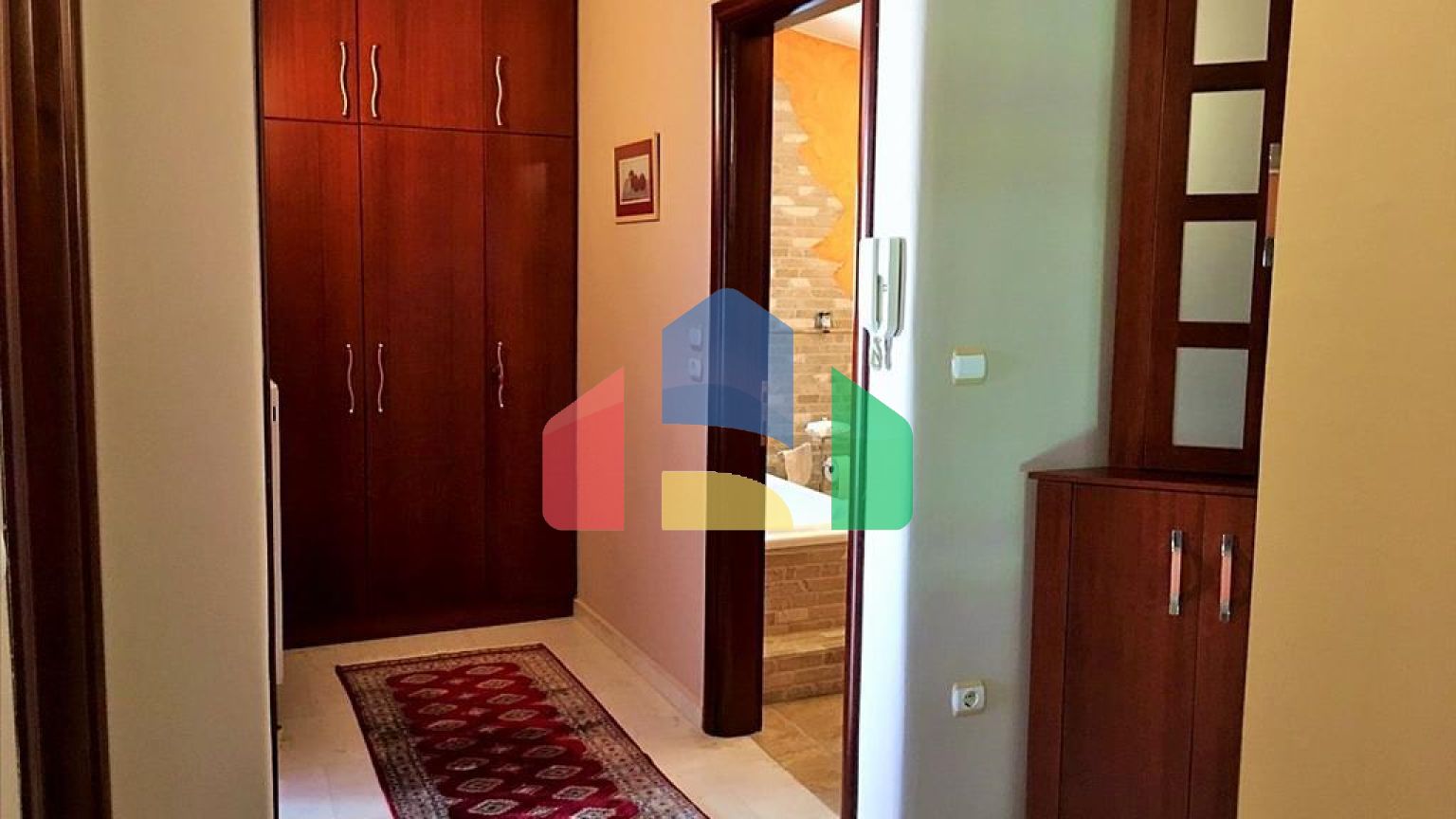 Продаж - Котедж 280 m² в передмісті Салонік