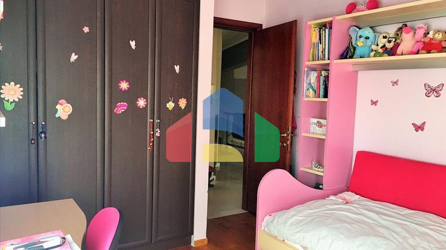 Продаж - Котедж 280 m² в передмісті Салонік